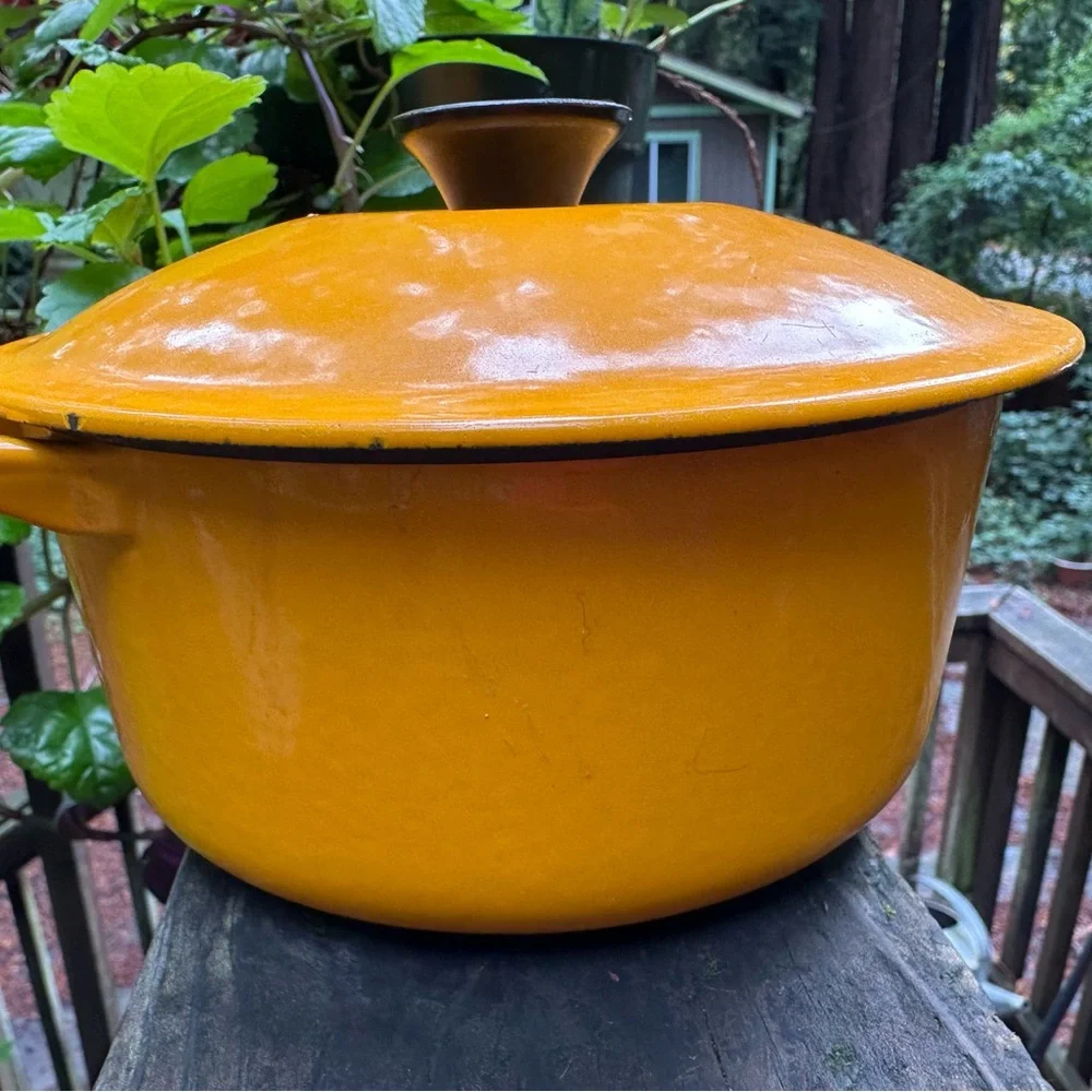 Vintage Marigold Le Creuset Dutch Oven, 2-Quart Enameled Cast Iron